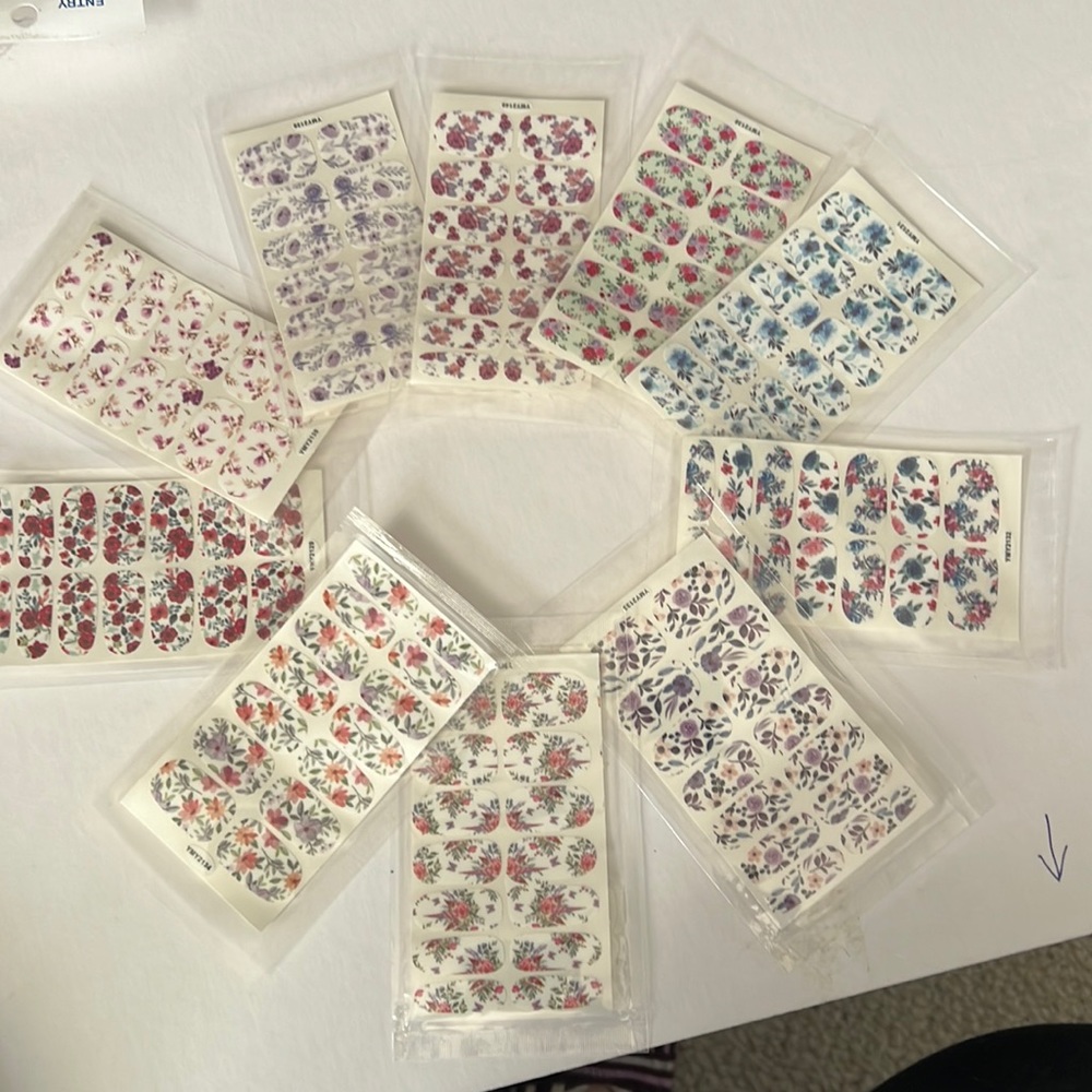 Floral gardens Nail stickers